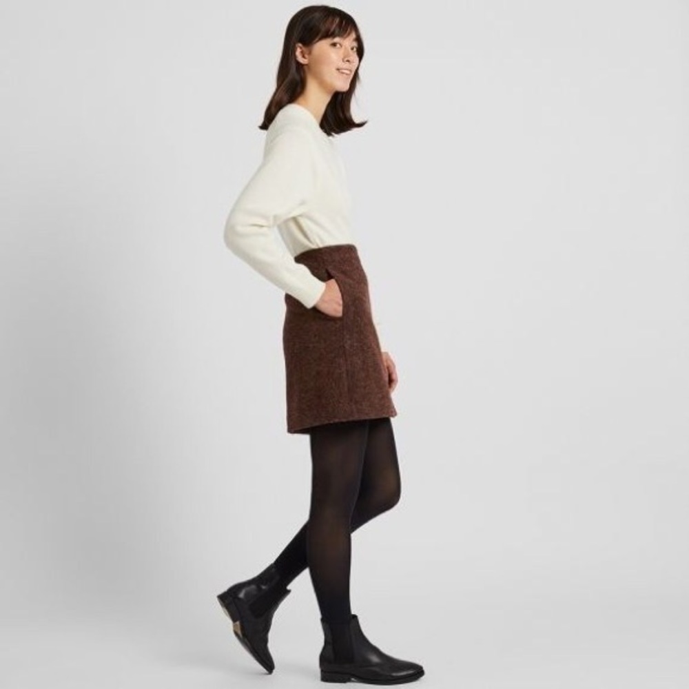 Uniqlo dark brown wool skirt
